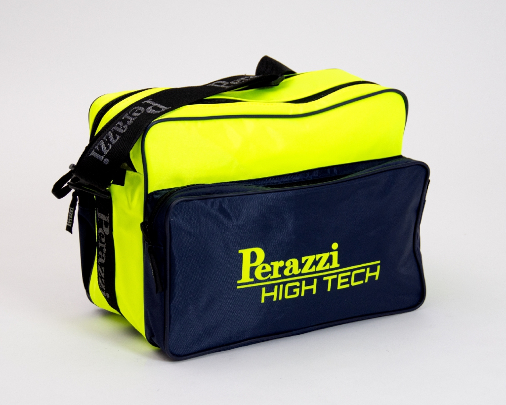 Borsetta sportiva on sale