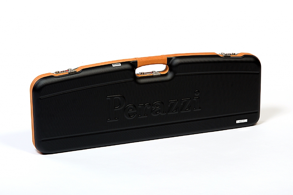 ABS case with leather trim for 1 shotgun up to 32